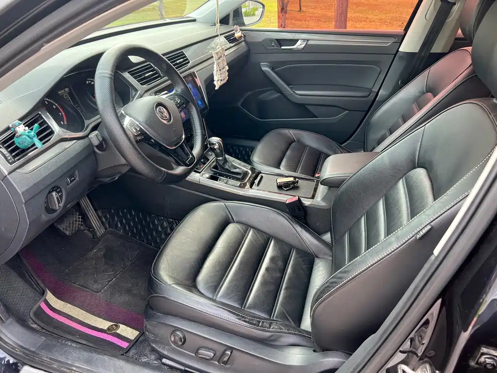 Volkswagen Passat — миниатюра 10