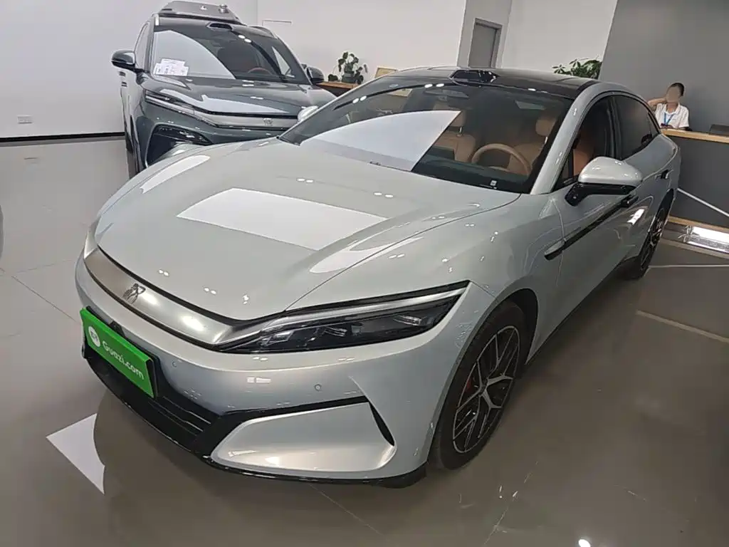 BYD Han L 2025 EV Flagship