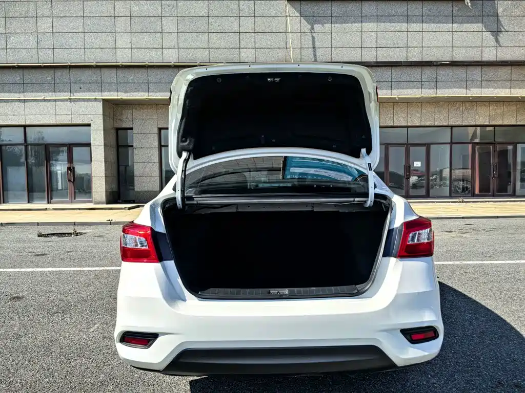 Nissan Sylphy — миниатюра 15