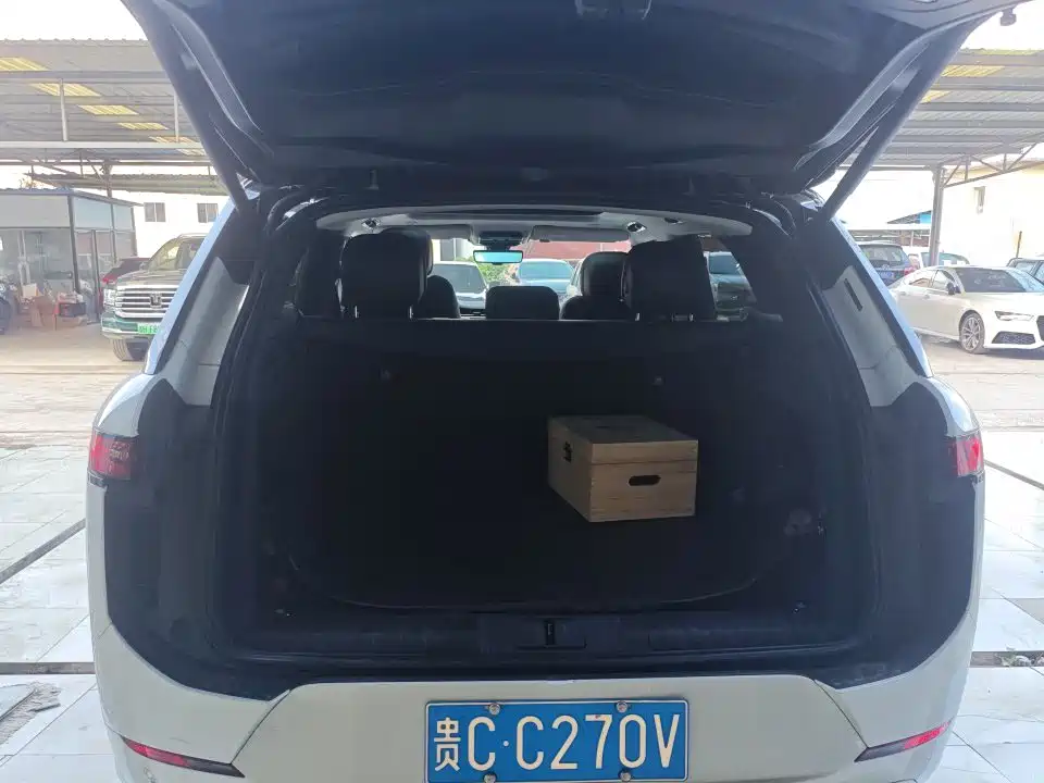 Land Rover Sport — миниатюра 9