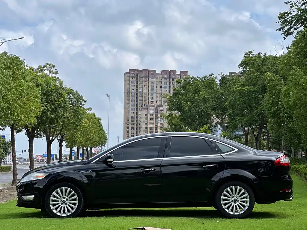 Ford Mondeo Zhisheng — миниатюра 21