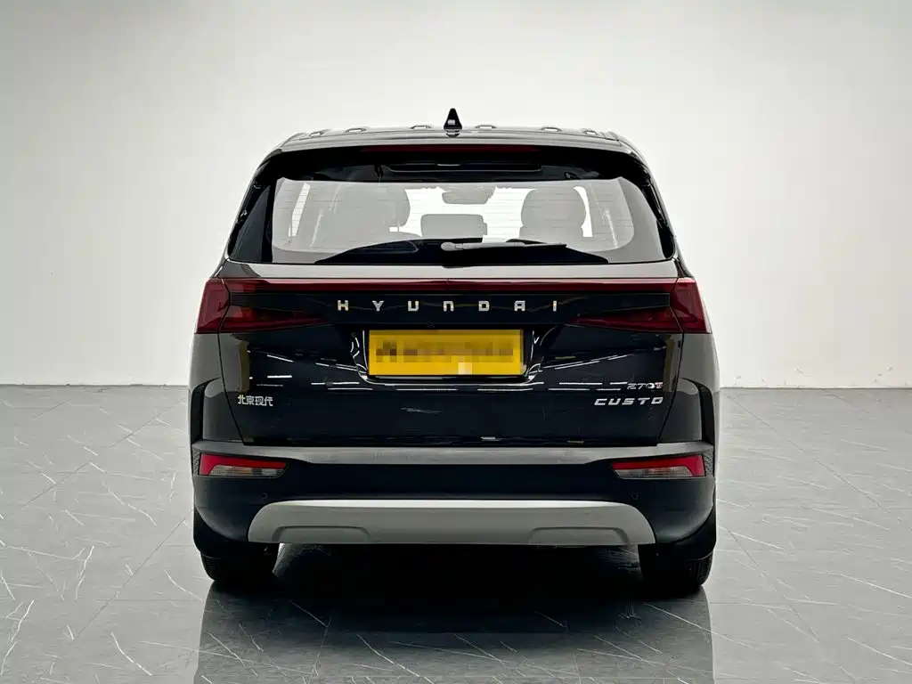 Hyundai Custo — миниатюра 5