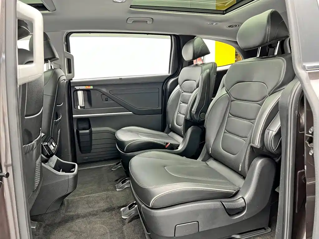 Hyundai Custo — миниатюра 15