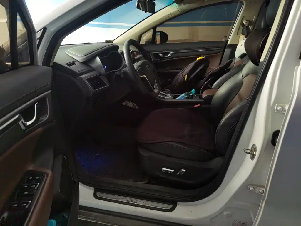 Geely Emgrand GS — миниатюра 17