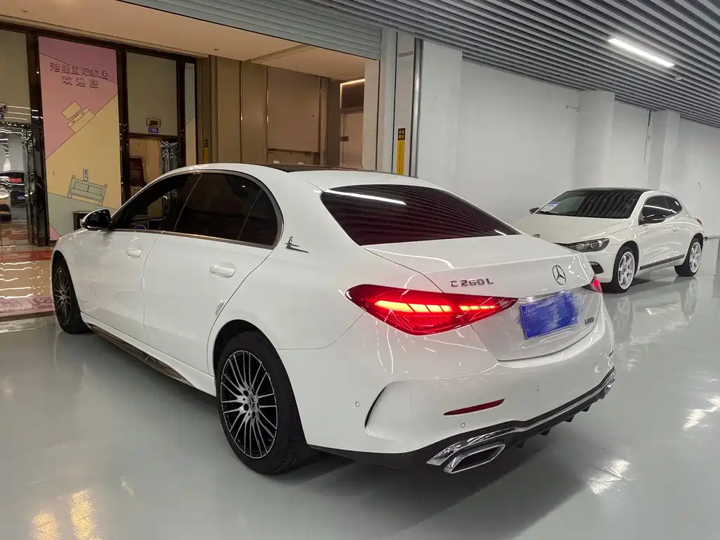 Mercedes-Benz C-Class — миниатюра 22