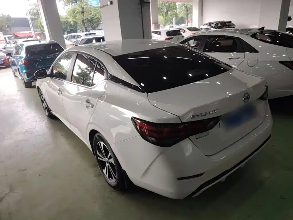 Nissan Sylphy — миниатюра 5