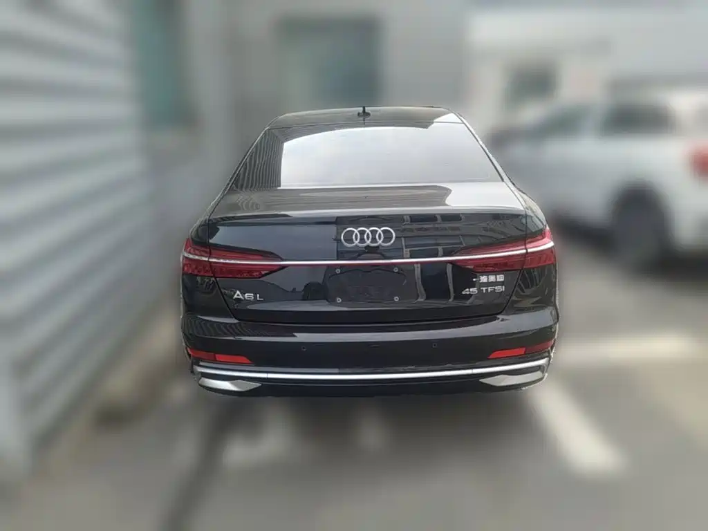 Audi A6L — миниатюра 8