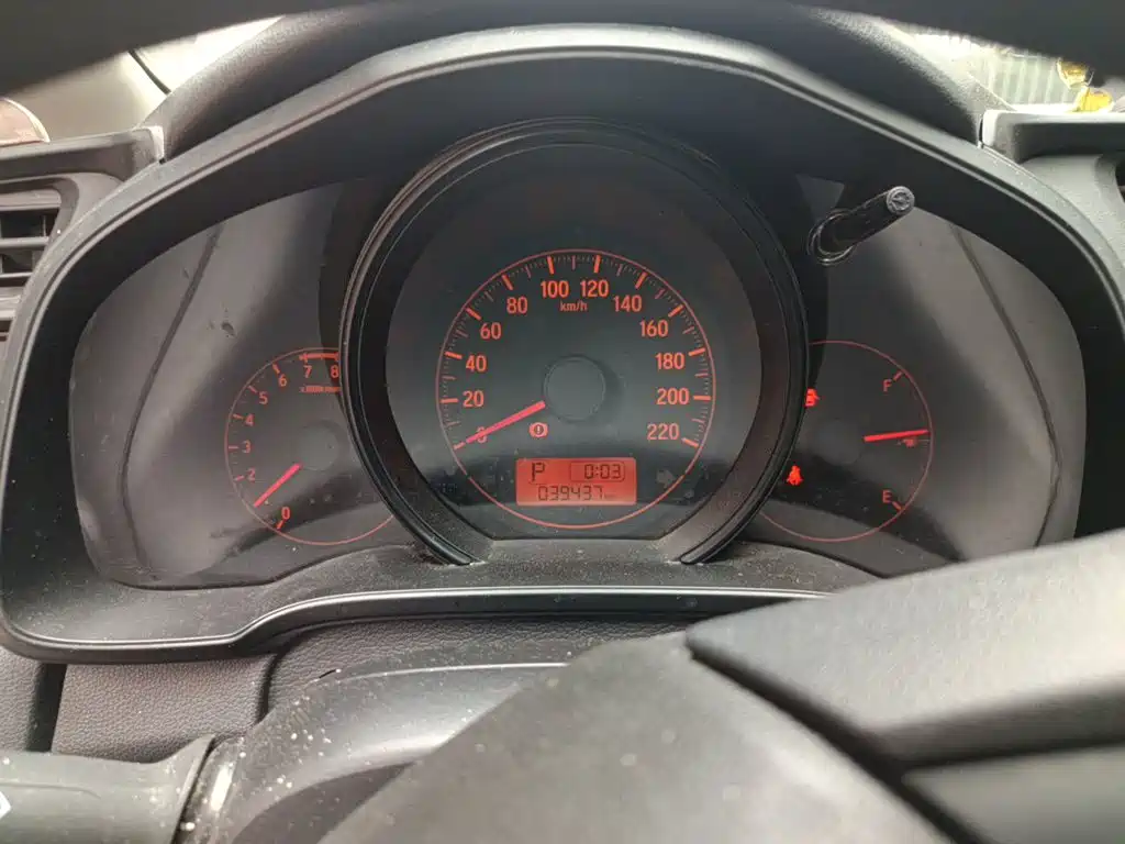 Honda Fit — миниатюра 12