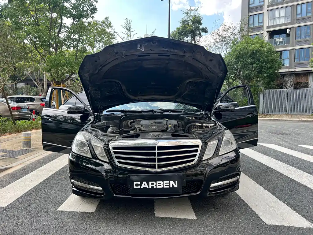 Mercedes-Benz E-Class — миниатюра 22
