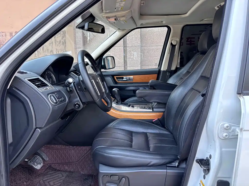 Land Rover Sport — миниатюра 7