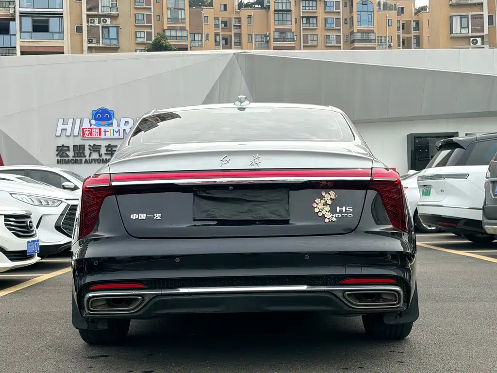 Hongqi Hongqi H5 — миниатюра 10