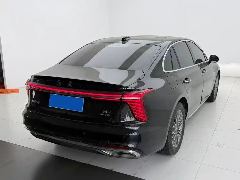 Hongqi Hongqi H5 — миниатюра 7