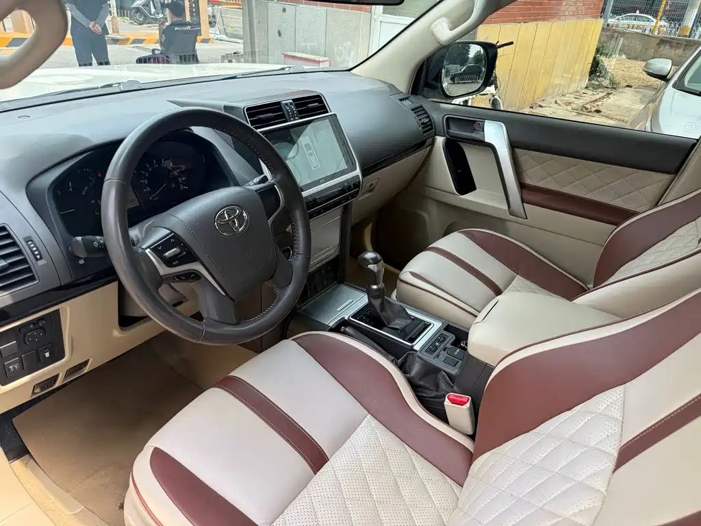 Toyota Prado (Import) — миниатюра 4