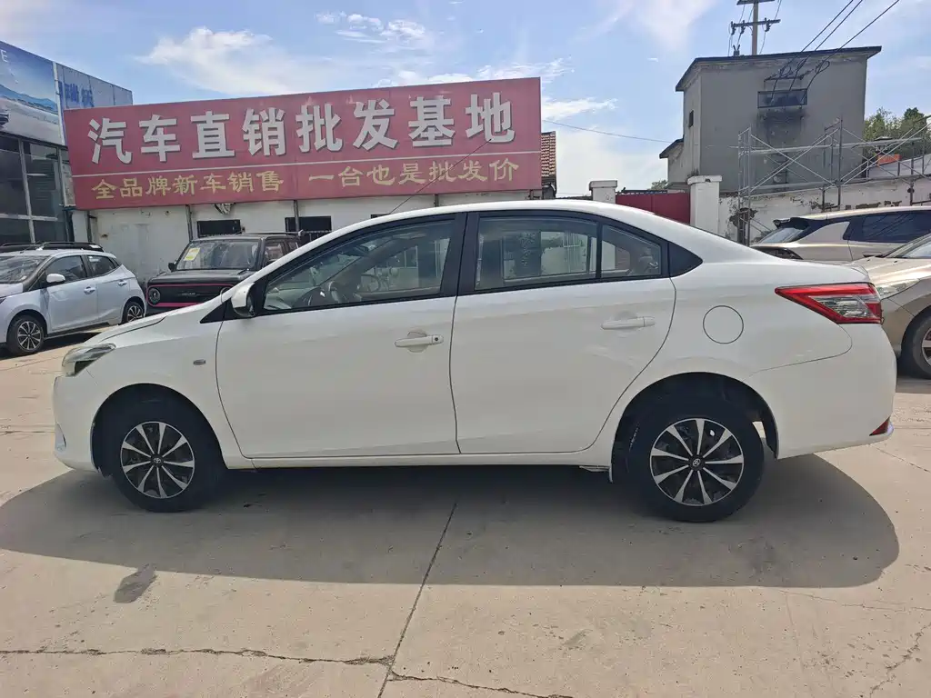 Toyota Vios — миниатюра 4