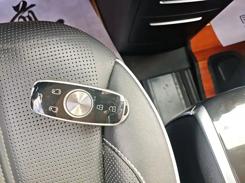 Roewe iMAX8 — миниатюра 9