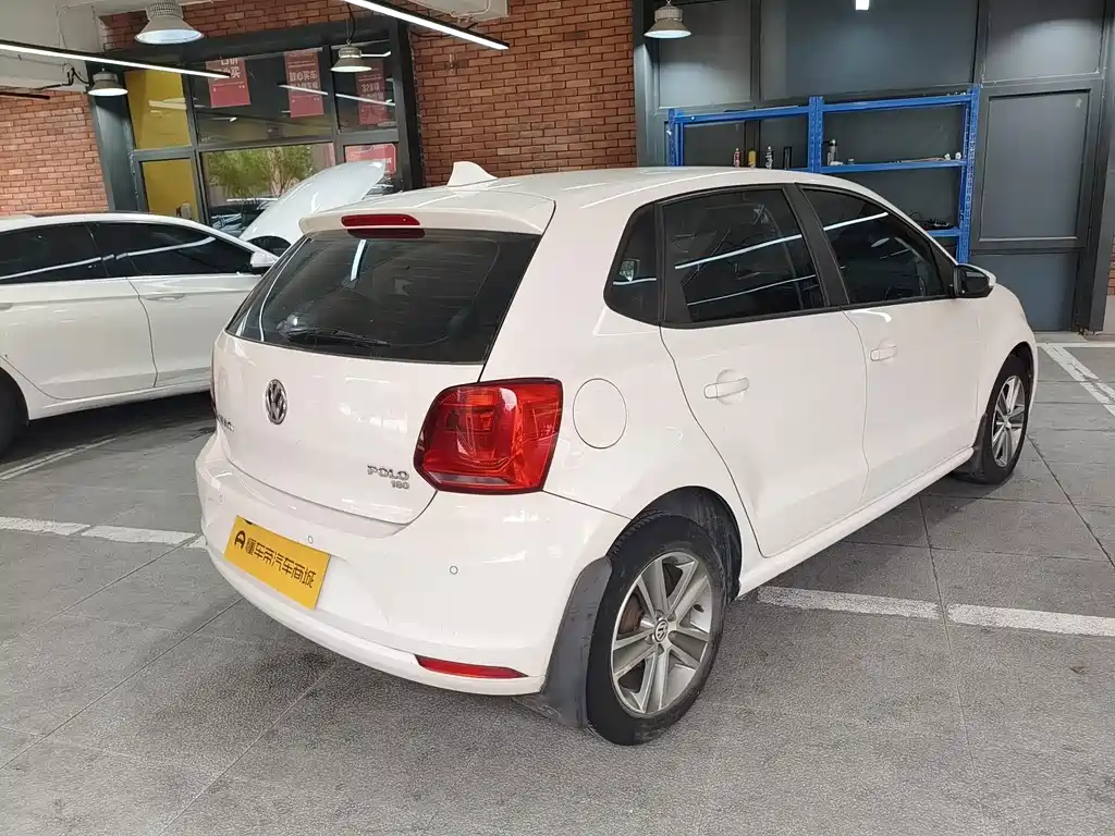 Volkswagen Polo — миниатюра 4