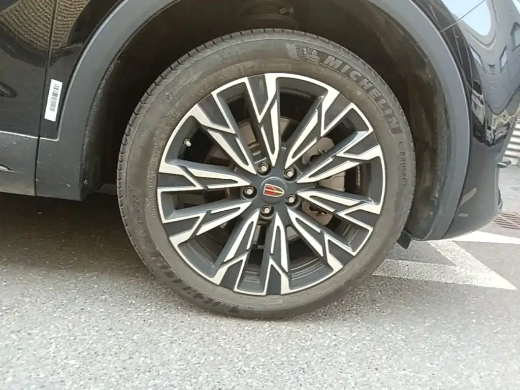 Hongqi Hongqi HS5 — миниатюра 12