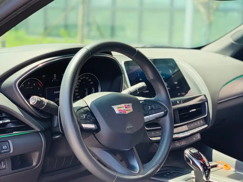 Cadillac CT5 — миниатюра 16