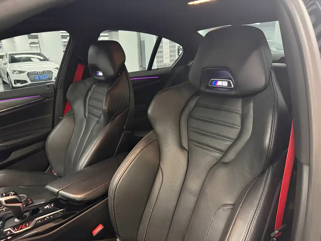 BMW M5 — миниатюра 16