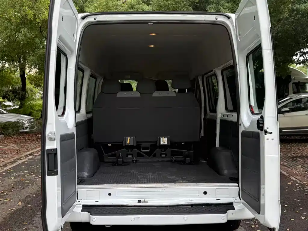 FORD THE NEW GENERATION OF QUANSHUN