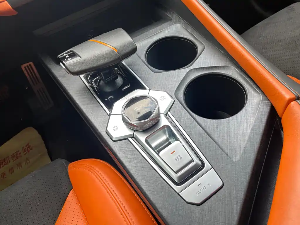Changan UNI-V — миниатюра 11