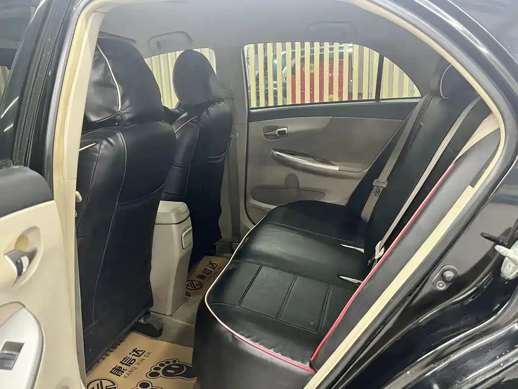 Toyota Corolla — миниатюра 4