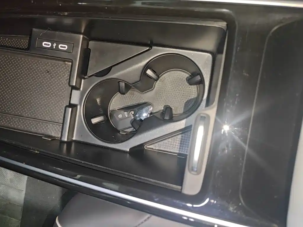Volkswagen ID.4 X — миниатюра 9