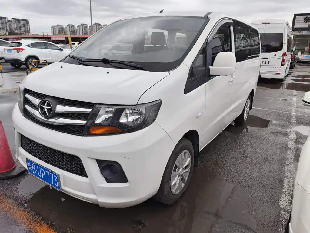 JAC Refine Refine M3
