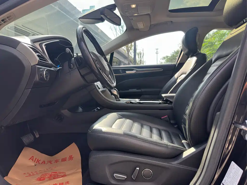 Ford Mondeo — миниатюра 21