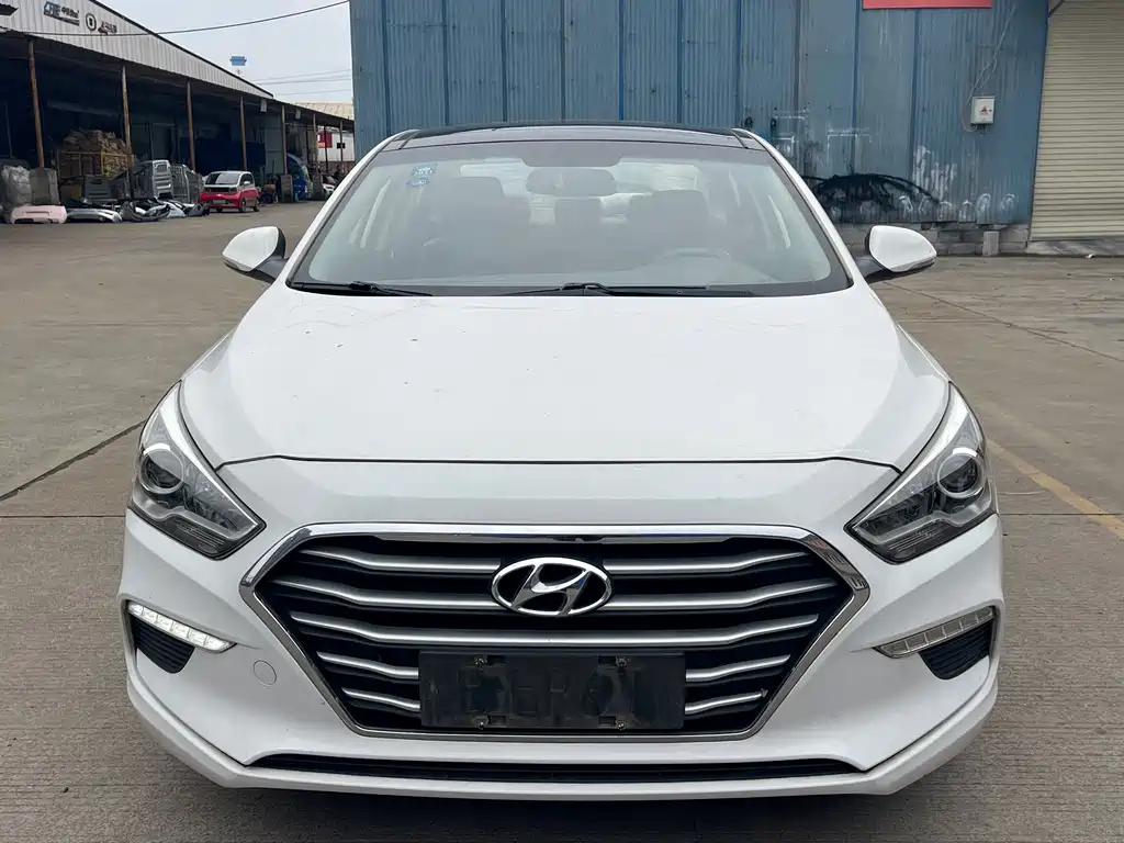 HYUNDAI NAME PICTURE