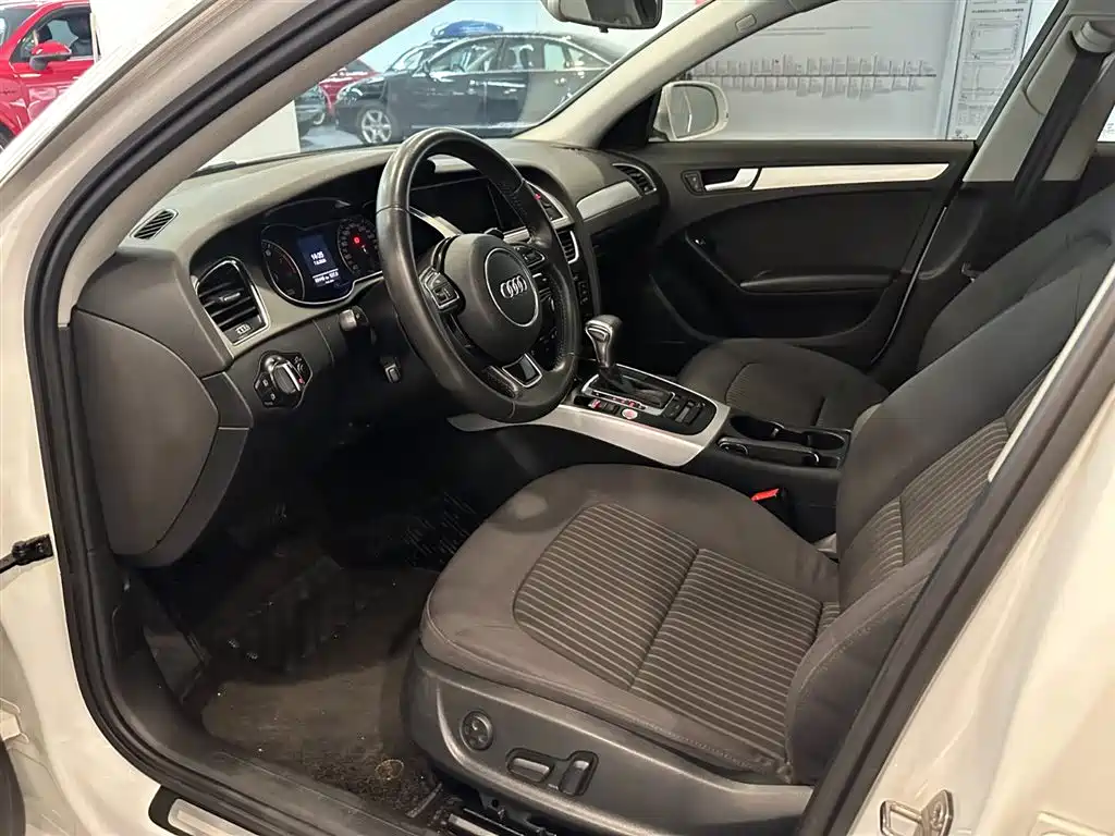 Audi A4L — миниатюра 12