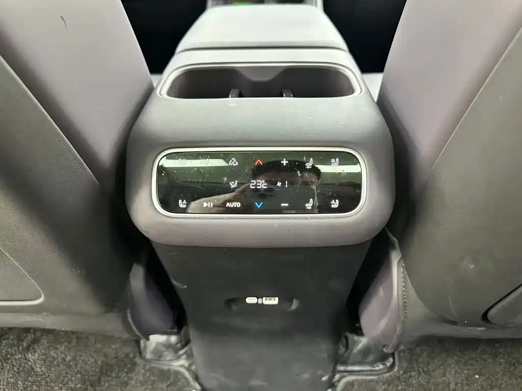 Leapmotor Leapmotor C16 — миниатюра 19