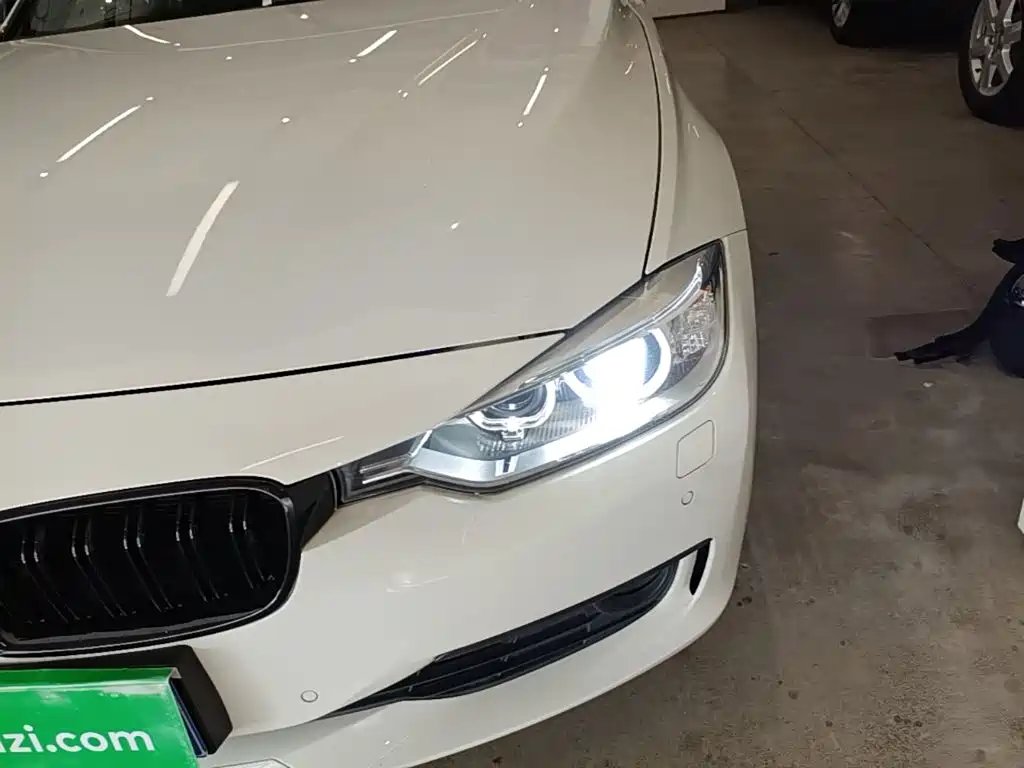 BMW 3 Series — миниатюра 24