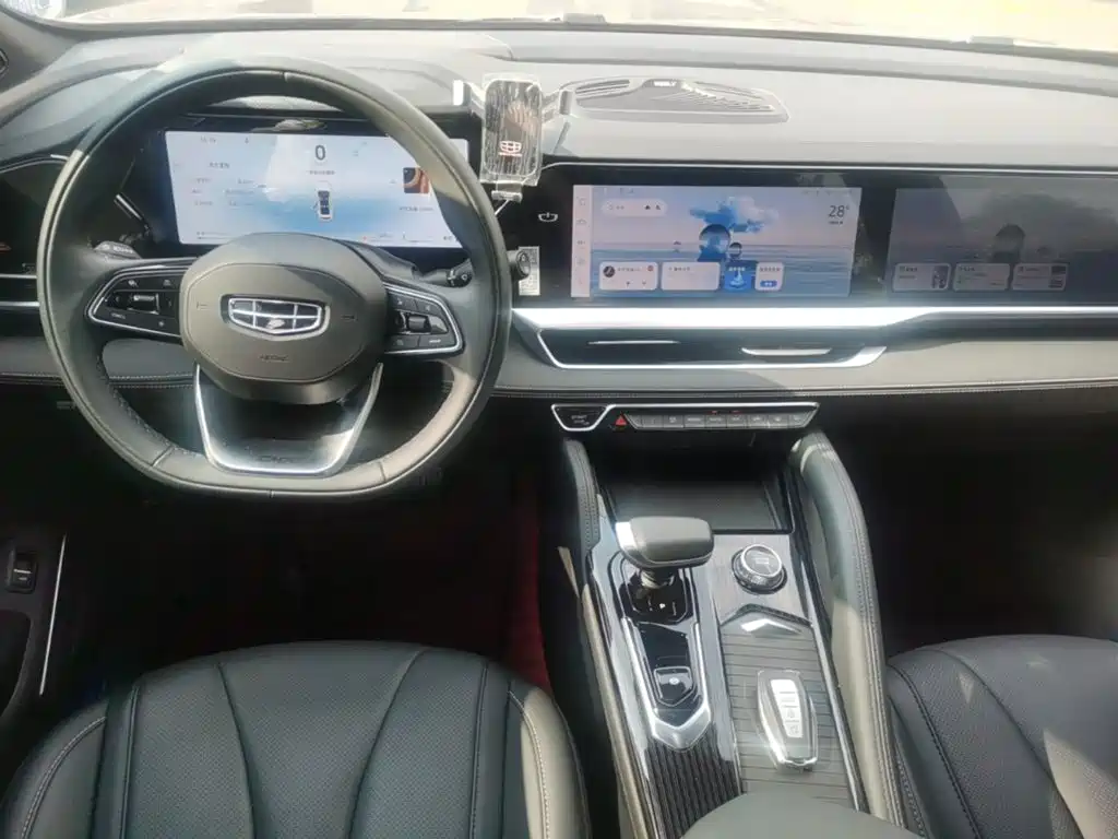 Geely Xingyue L — миниатюра 10
