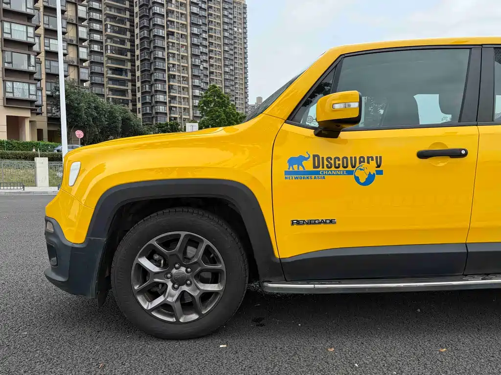 Jeep Renegade — миниатюра 10