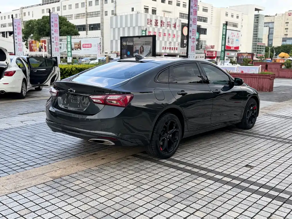 Chevrolet Malibu XL — миниатюра 4