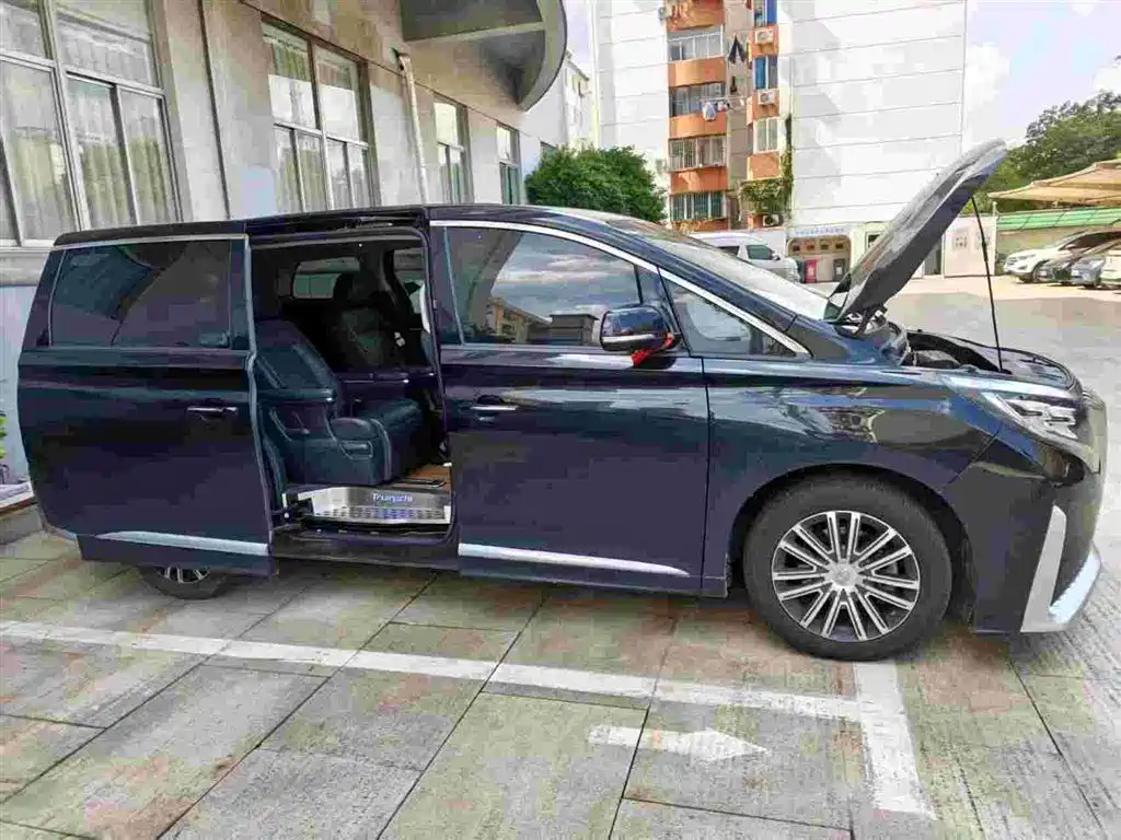 GAC Motor Trumpchi M8 — миниатюра 6