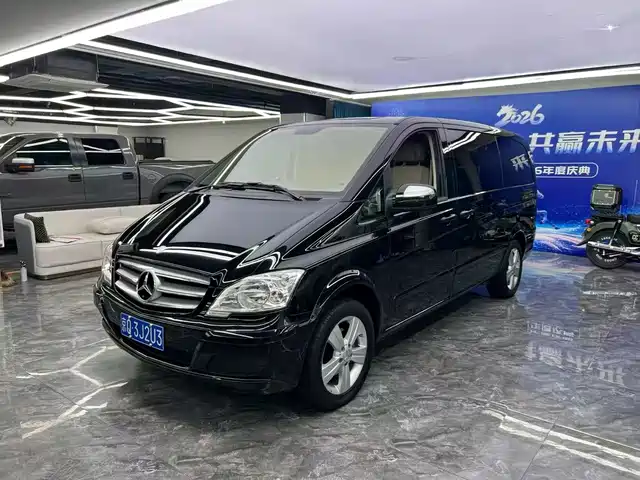 Mercedes-Benz Viano