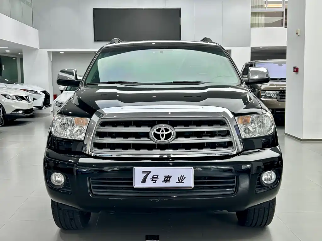 Toyota Sequoia 2010 5.7 Platinum