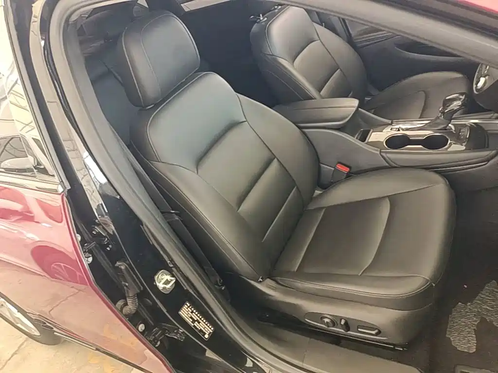 Chevrolet Malibu XL — миниатюра 25