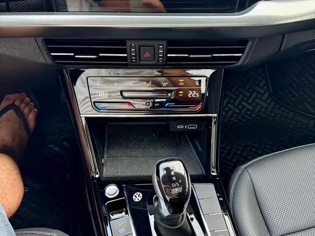Volkswagen Passat — миниатюра 8