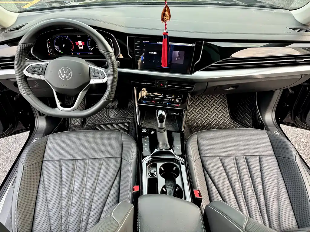 Volkswagen Passat — миниатюра 14