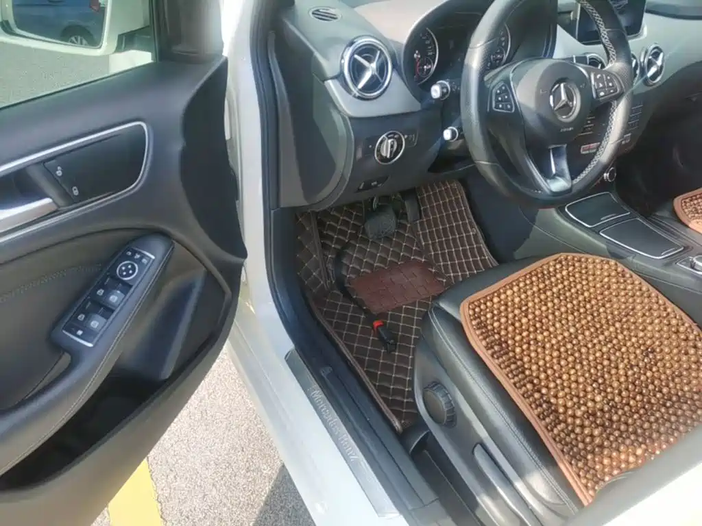 Mercedes-Benz B-Class — миниатюра 16
