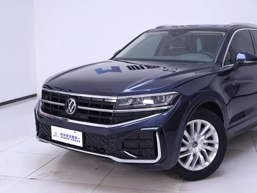 Volkswagen Touareg — миниатюра 3