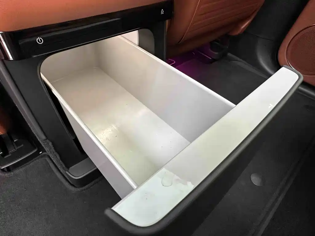Li Auto Li L7 — миниатюра 27