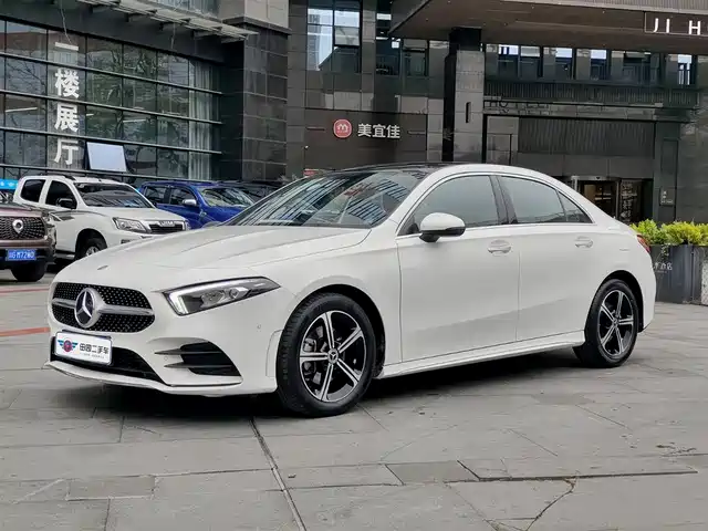 MERCEDES-BENZ A CLASS