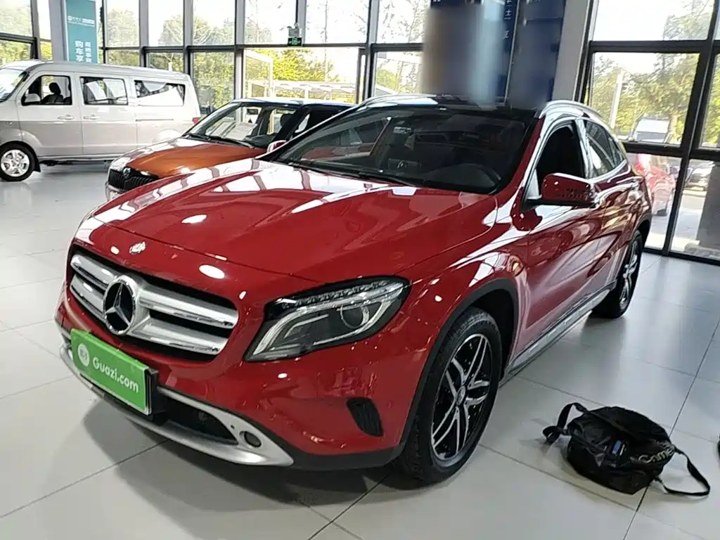Mercedes-Benz GLA — миниатюра 2