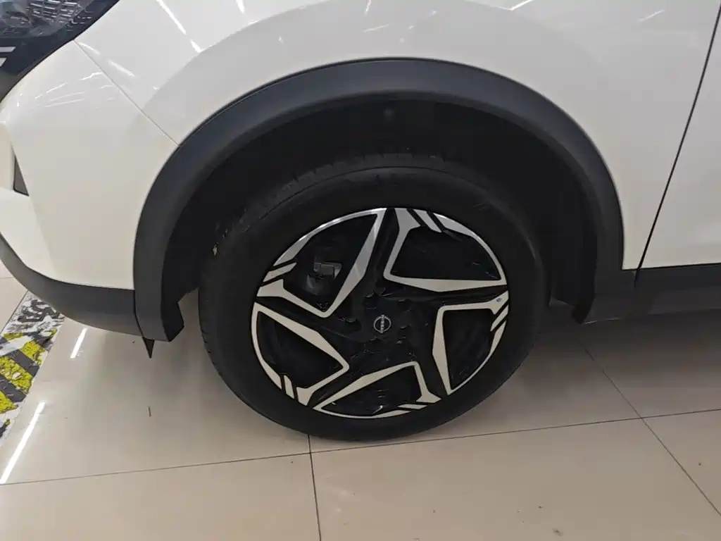 Nissan Qashqai — миниатюра 23