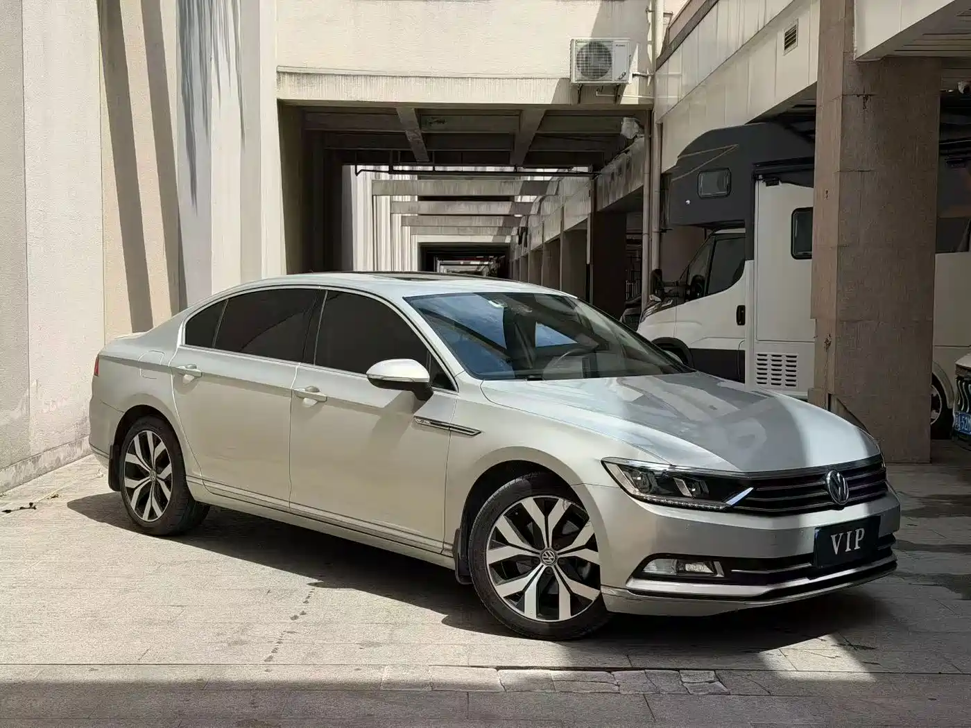 Volkswagen Magotan