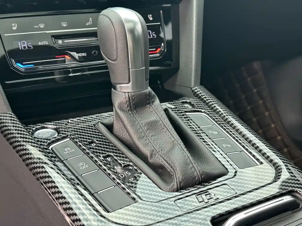 Volkswagen CC — миниатюра 8